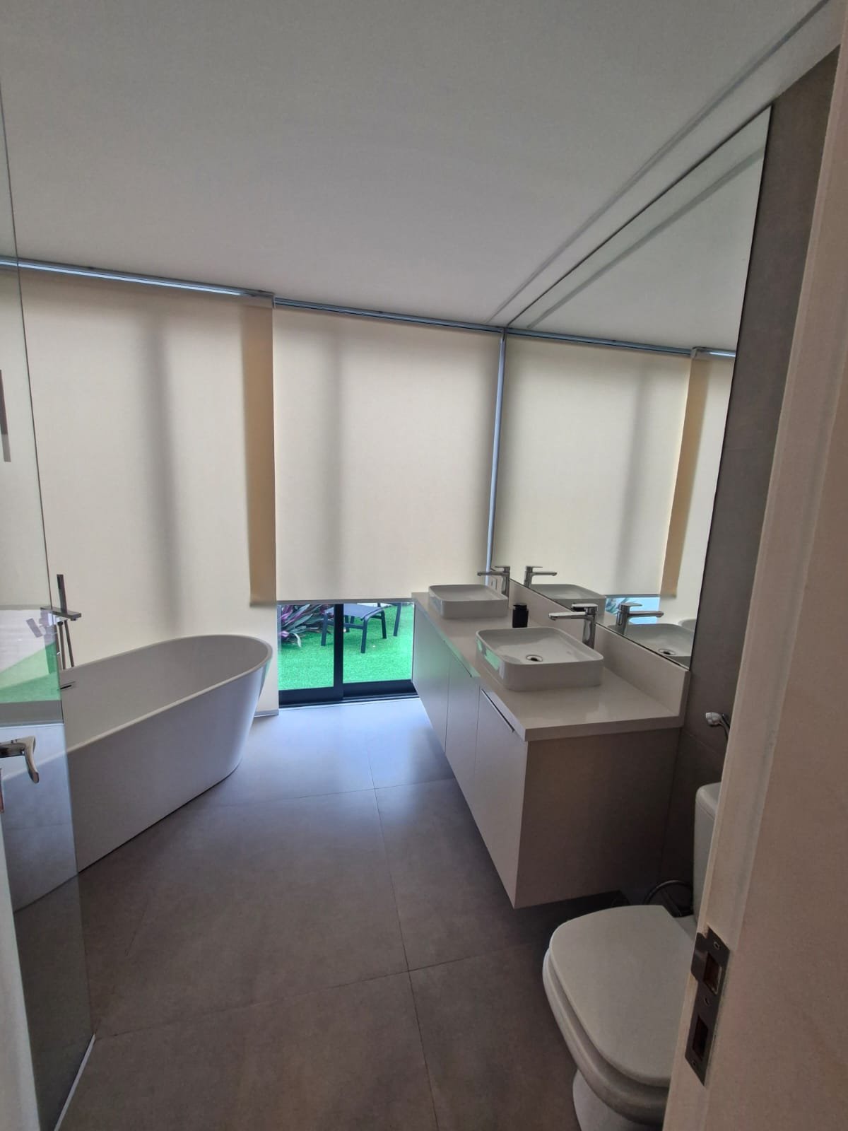 Varanda gourmet com piscina e vista para o mar da Barra - foto 43